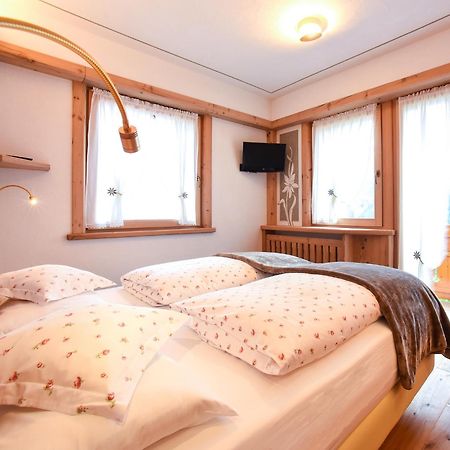 Hotel Cesa Padon アラッバ エクステリア 写真