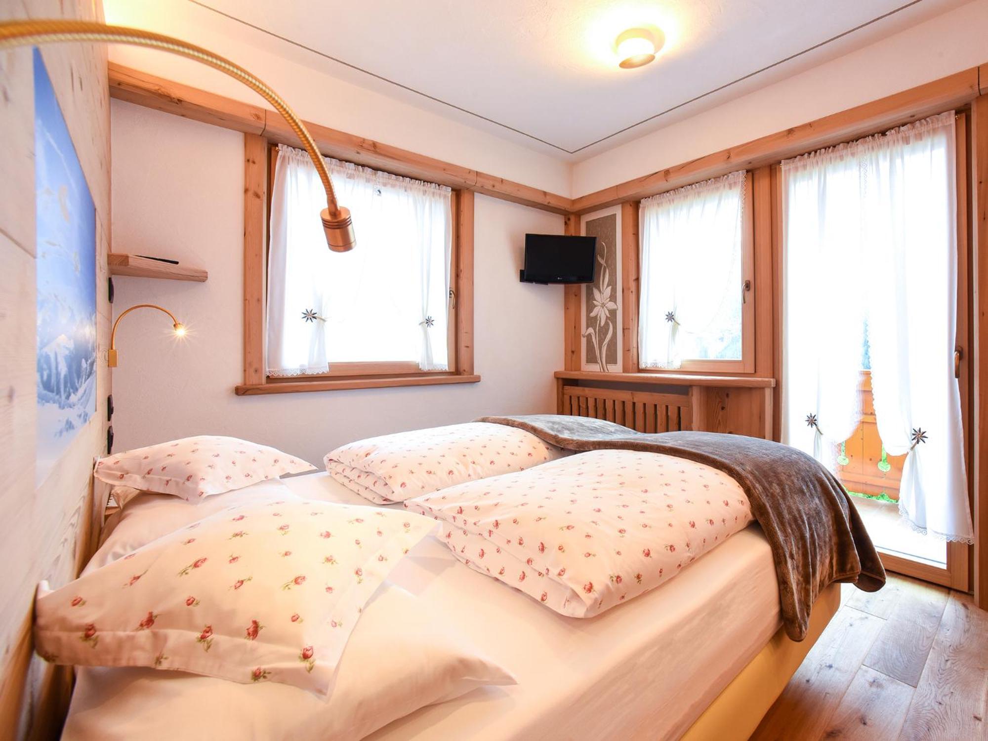 Hotel Cesa Padon アラッバ エクステリア 写真