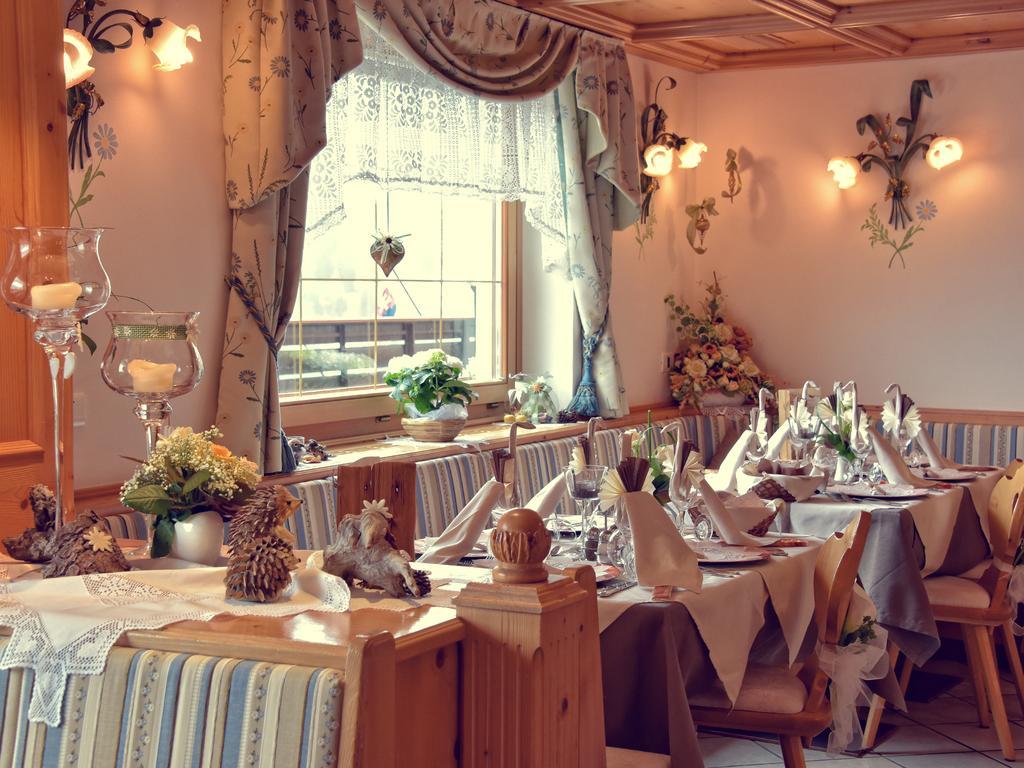 Hotel Cesa Padon アラッバ エクステリア 写真