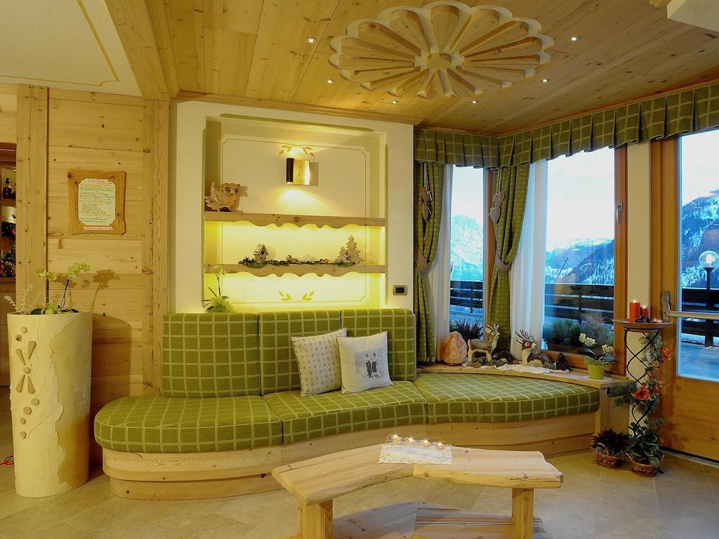 Hotel Cesa Padon アラッバ エクステリア 写真