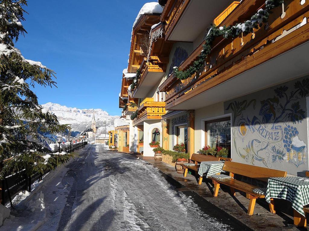 Hotel Cesa Padon アラッバ エクステリア 写真
