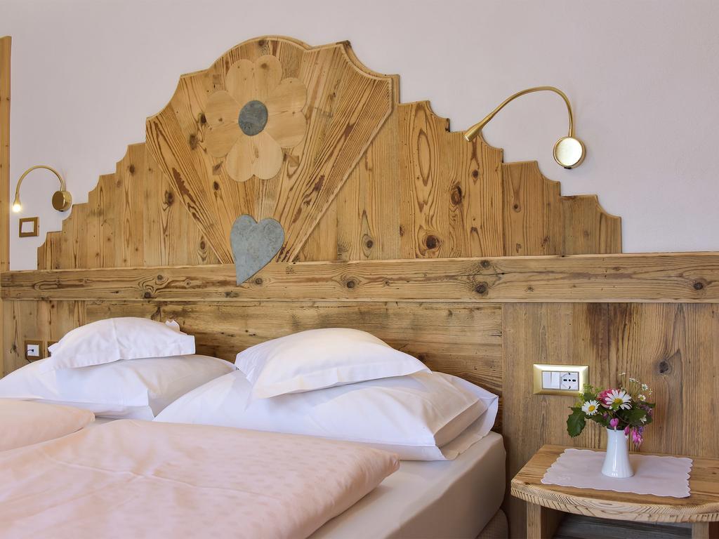 Hotel Cesa Padon アラッバ エクステリア 写真